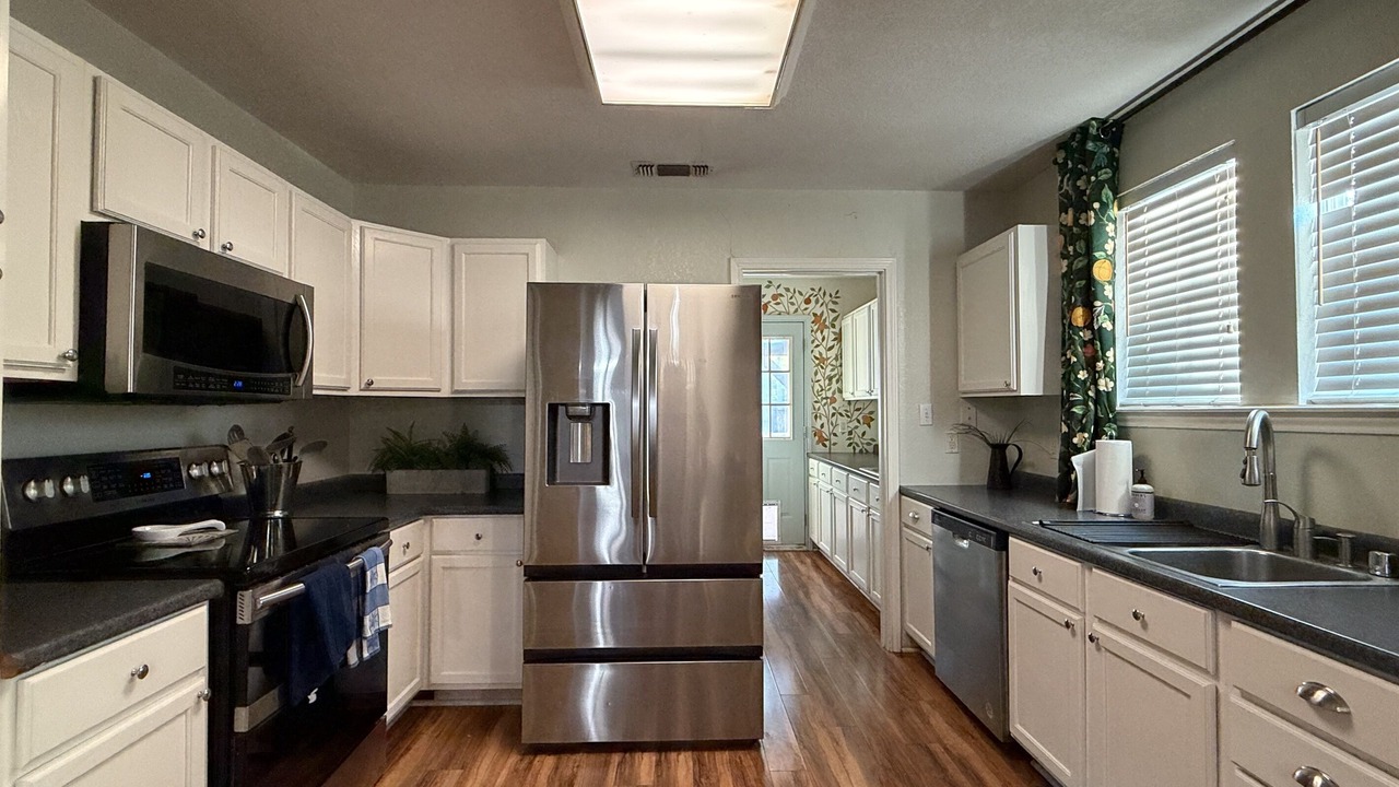 Photo of Kitchen in Sayles Blvd. Area