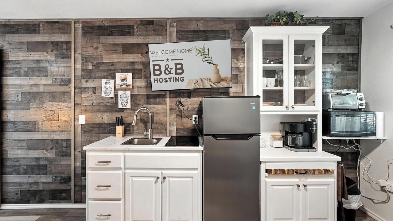 Photo of Kitchen in Sayles Blvd. Area