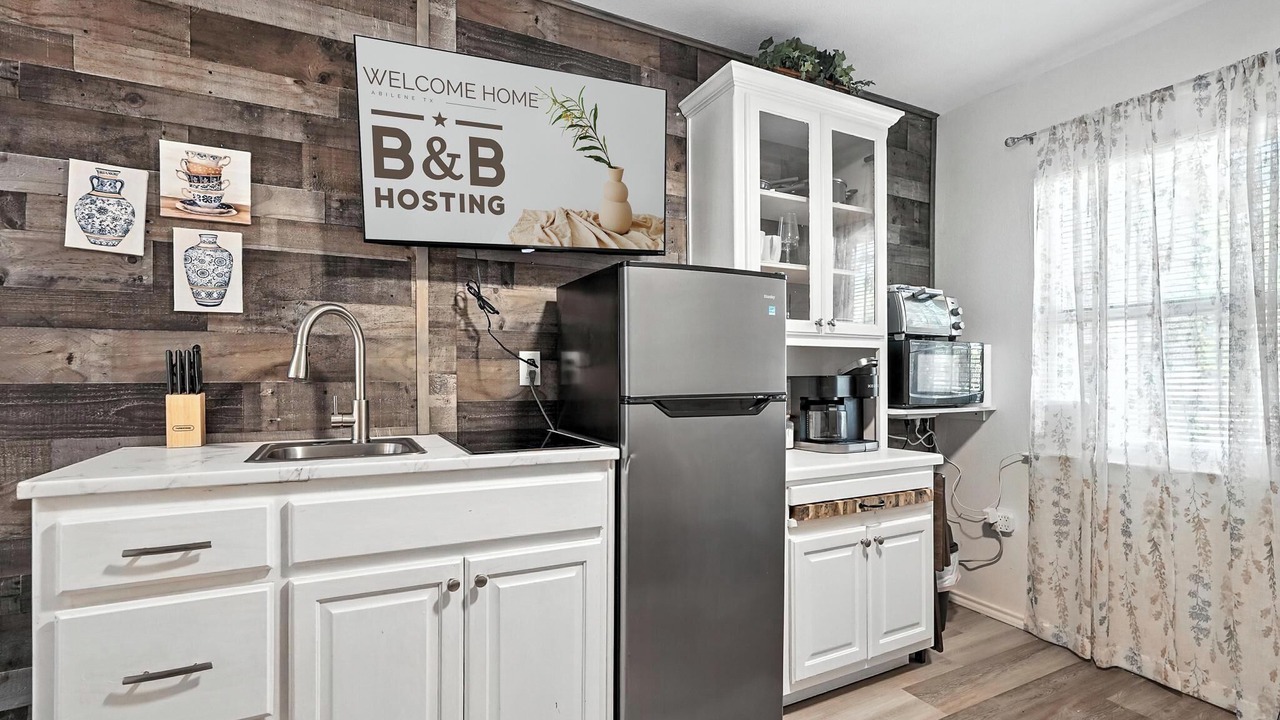Photo of Kitchen in Sayles Blvd. Area