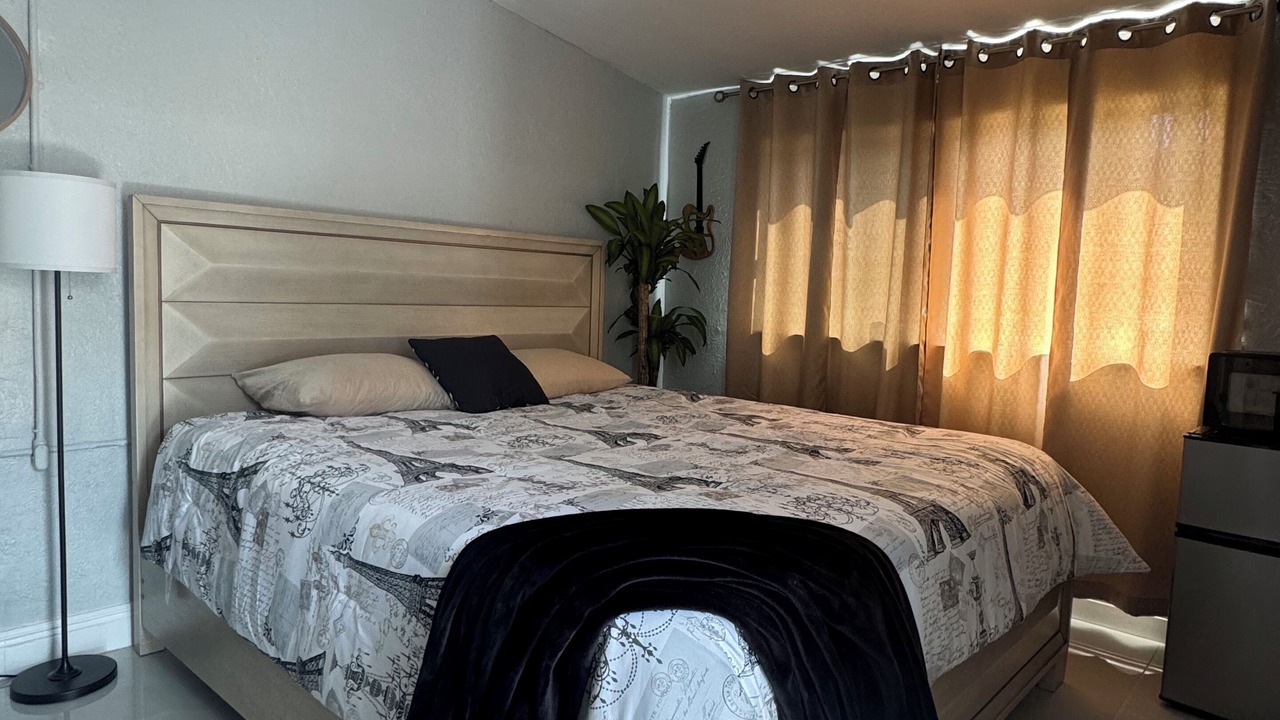 Photo of Bedroom in Highland Garden