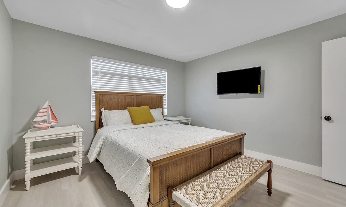 Photo of Bedroom in North Beach