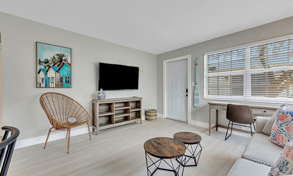 Photo of Livingroom in North Beach