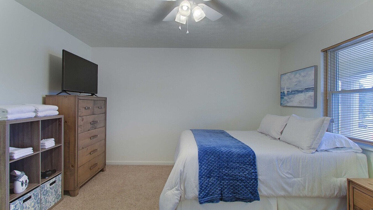 Photo of Bedroom in North Canton