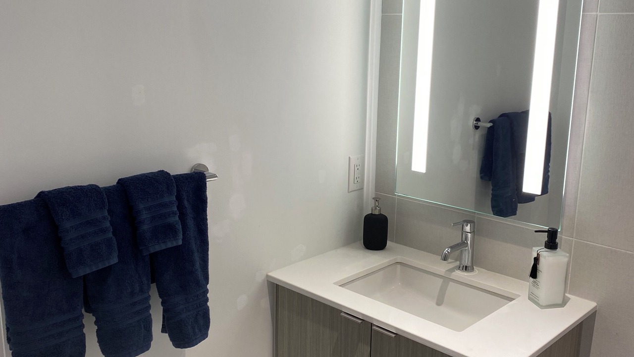Photo of Bathroom in Cabbagetown