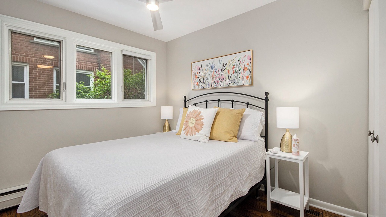 Photo of Bedroom in Royal Oak