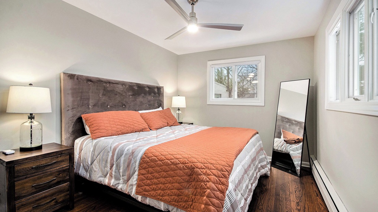 Photo of Bedroom in Royal Oak
