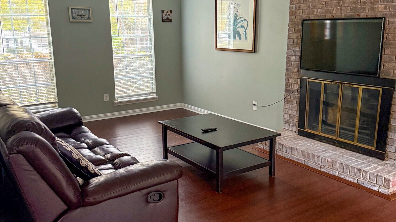 Photo of Livingroom in McAlpine