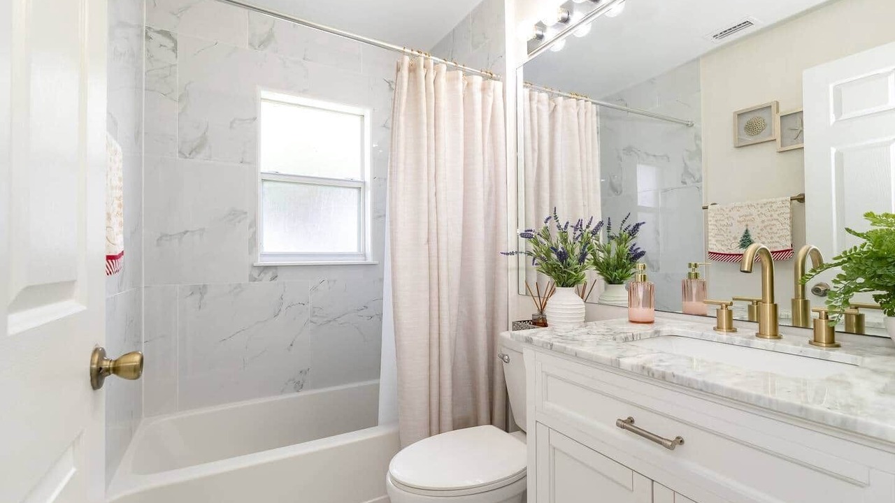 Photo of Bathroom in Port Saint John
