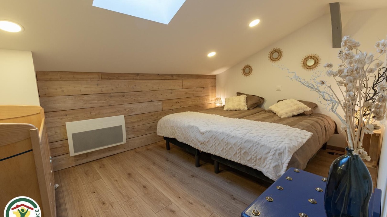Photo of Bedroom in Le Chatelier