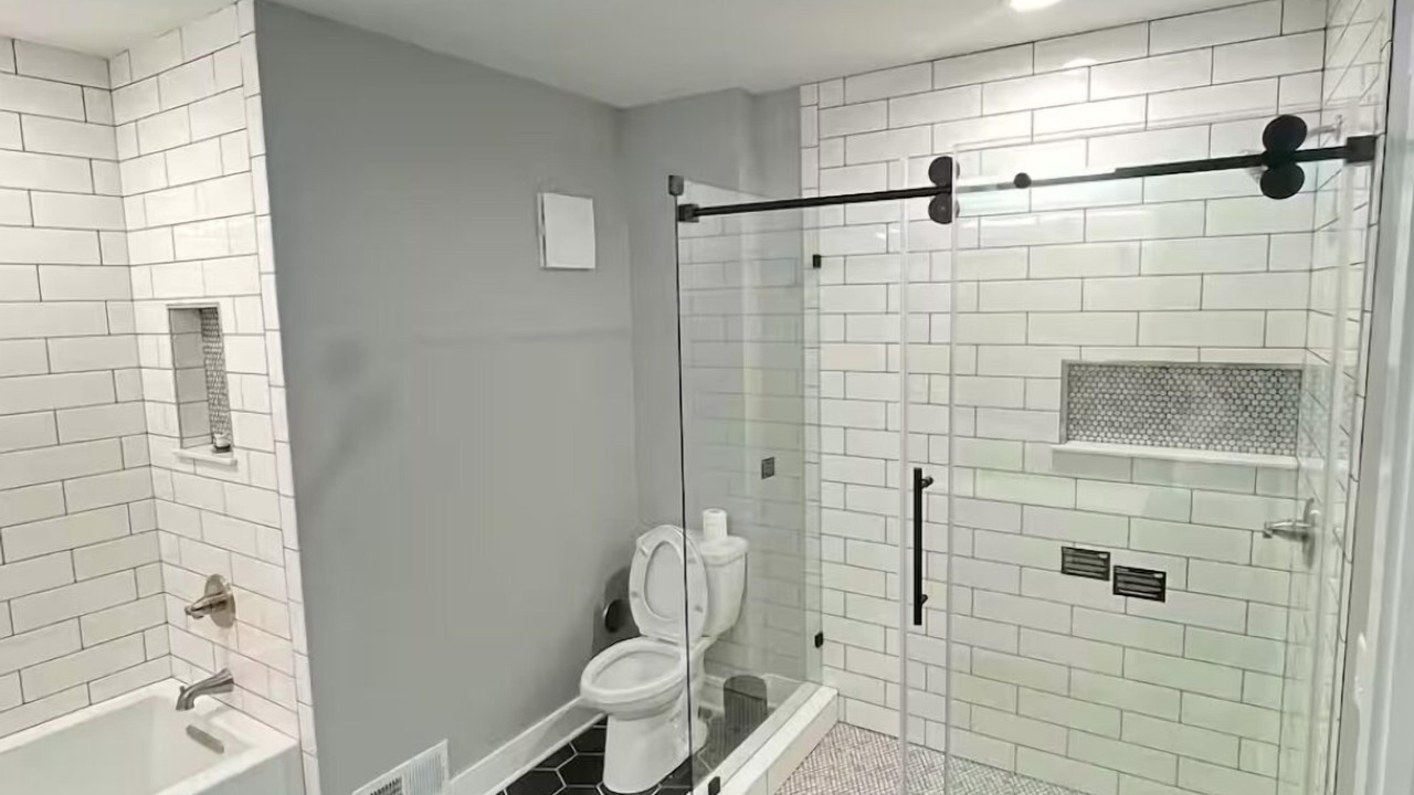 Photo of Bathroom in Midway