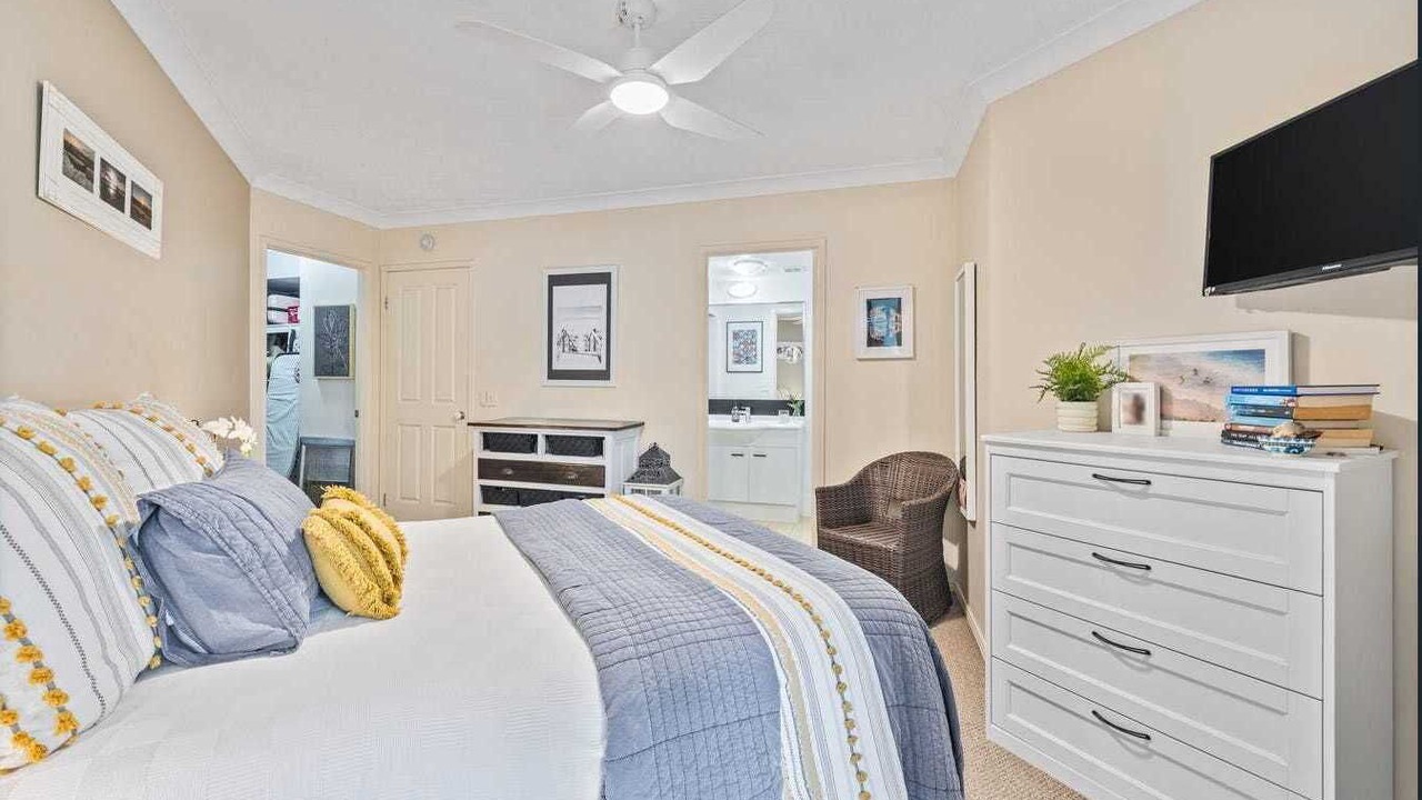 Photo of Bedroom in Mermaid Beach