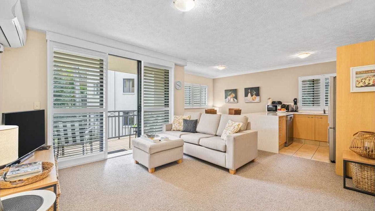 Photo of Livingroom in Mermaid Beach