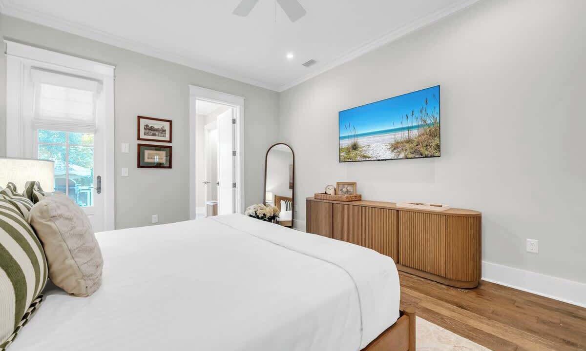 Photo of Bedroom in Gulf District
