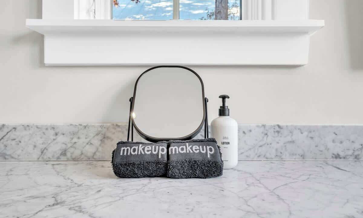 Photo of Bathroom in Gulf District