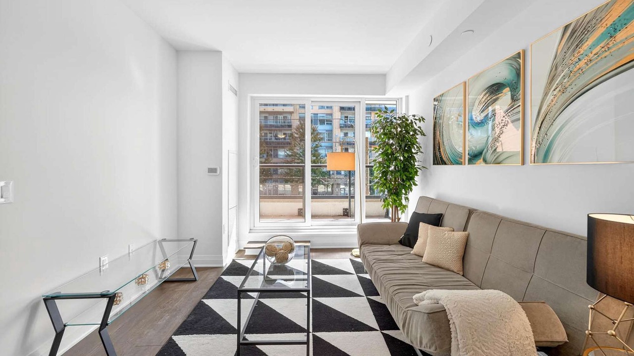 Photo of Livingroom in North York