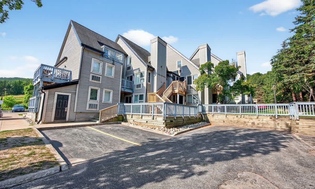 Photo of Outdoor in Craigleith