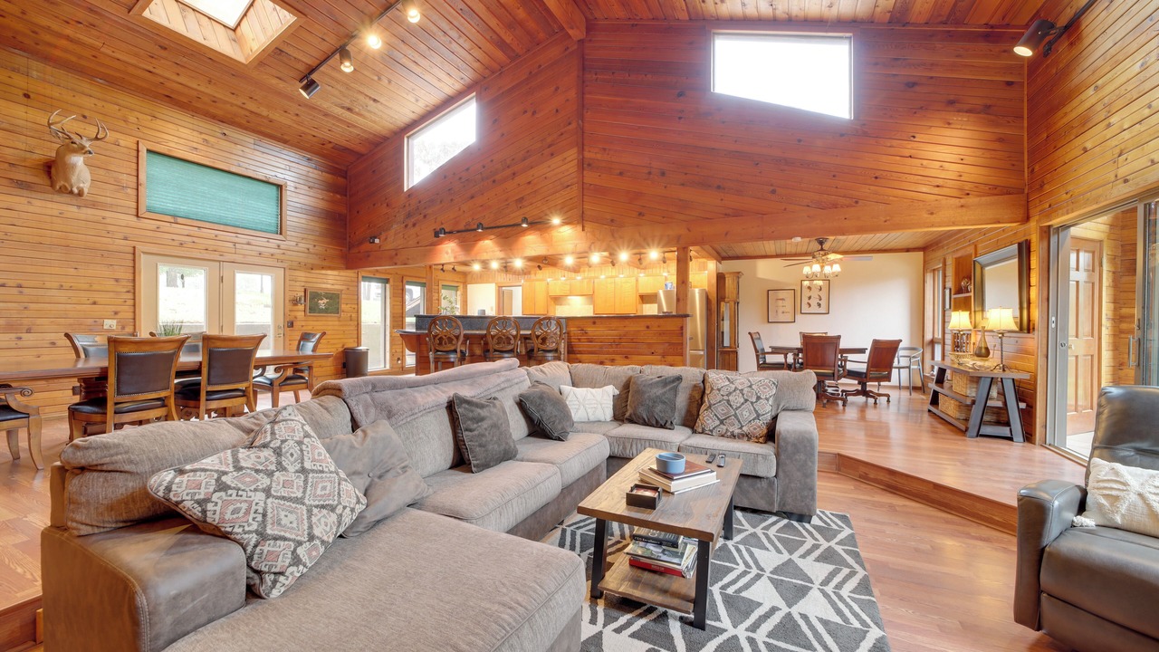 Photo of Livingroom in Longtown