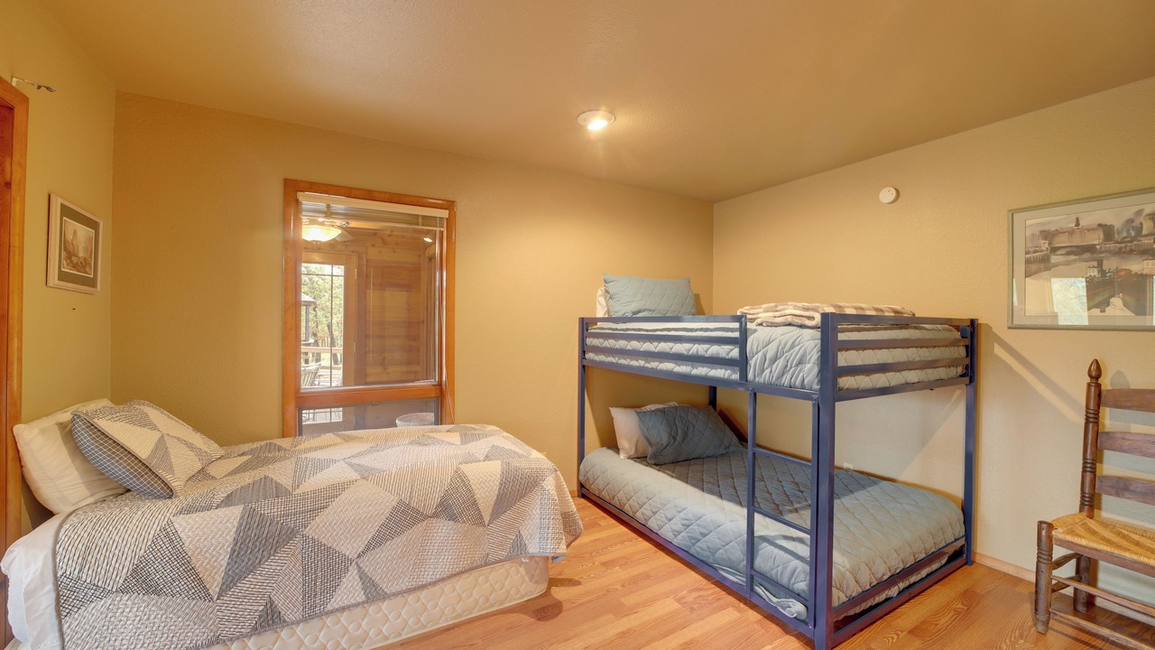 Photo of Bedroom in Longtown