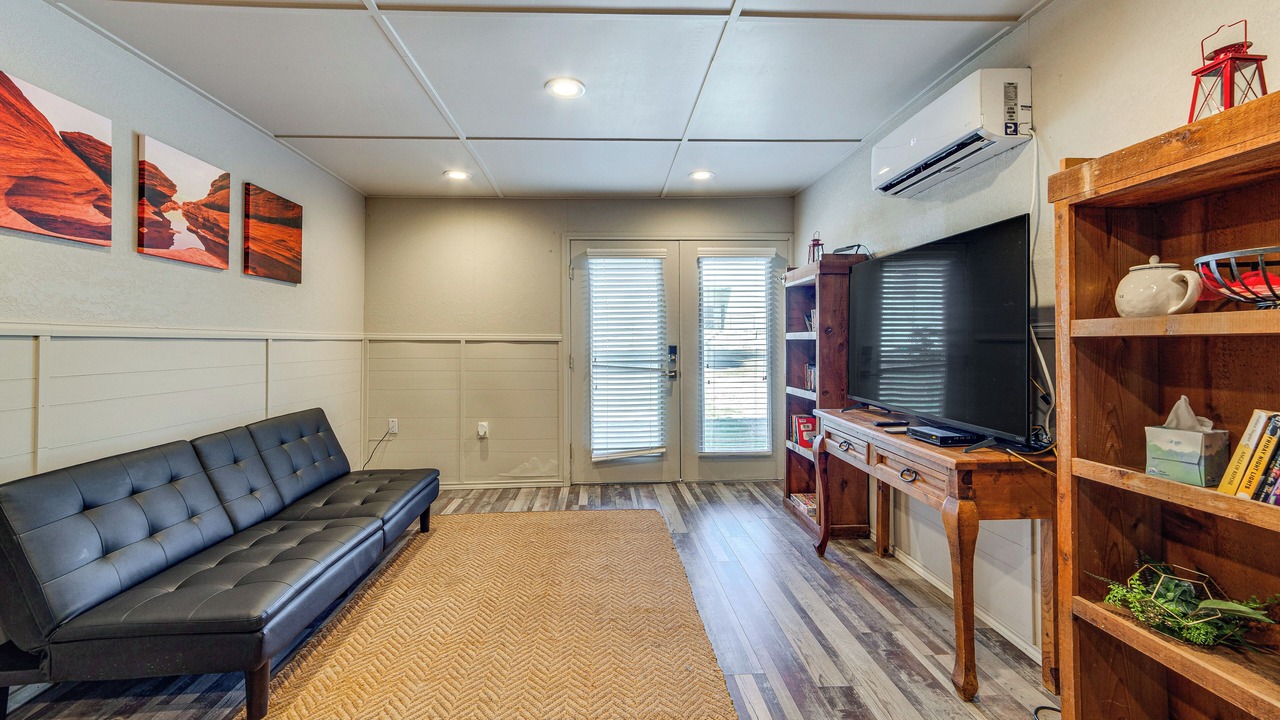 Photo of Bedroom in Mineola
