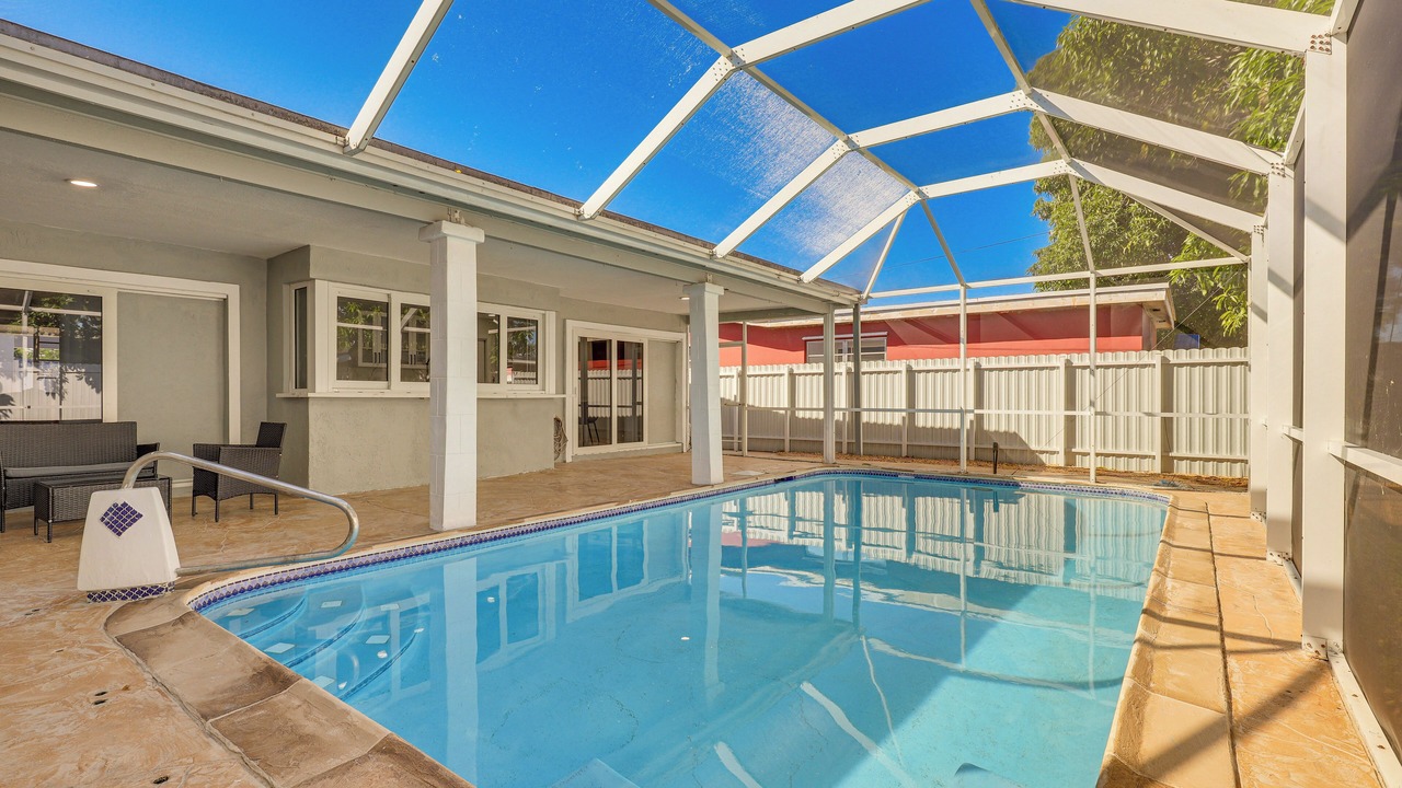 Photo of Outdoor in Miramar