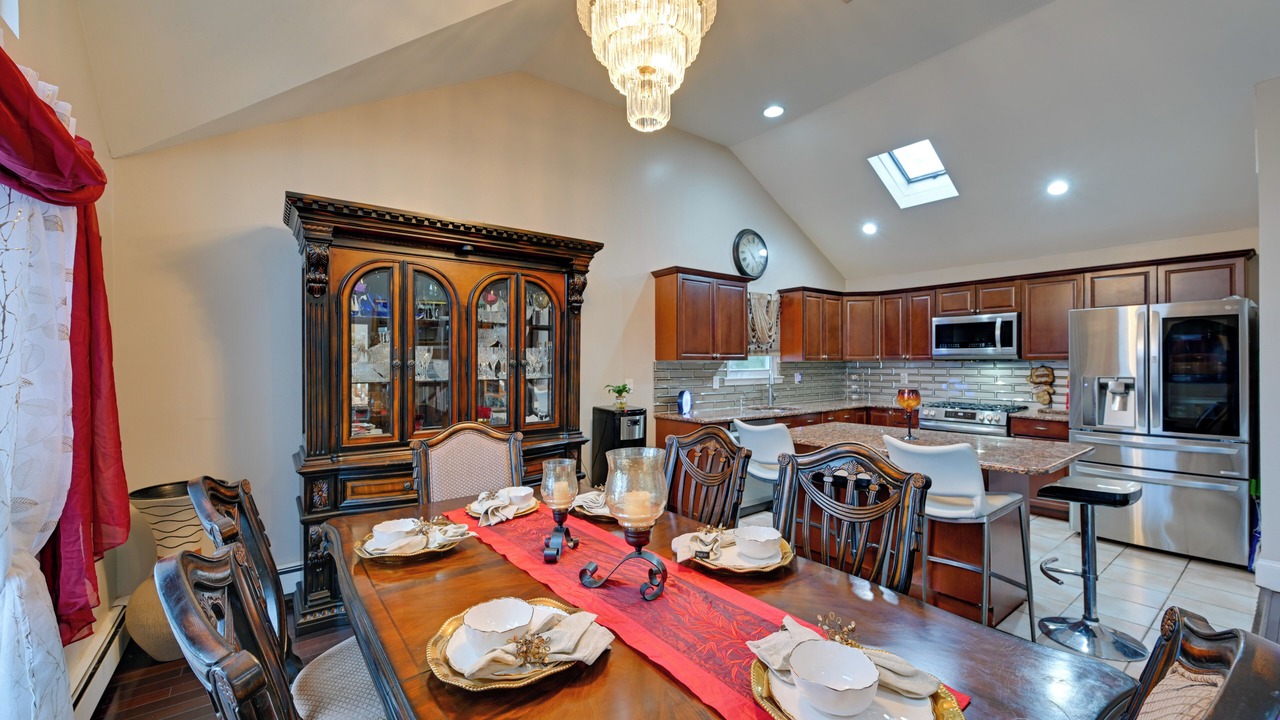 Photo of Others in Alden Manor