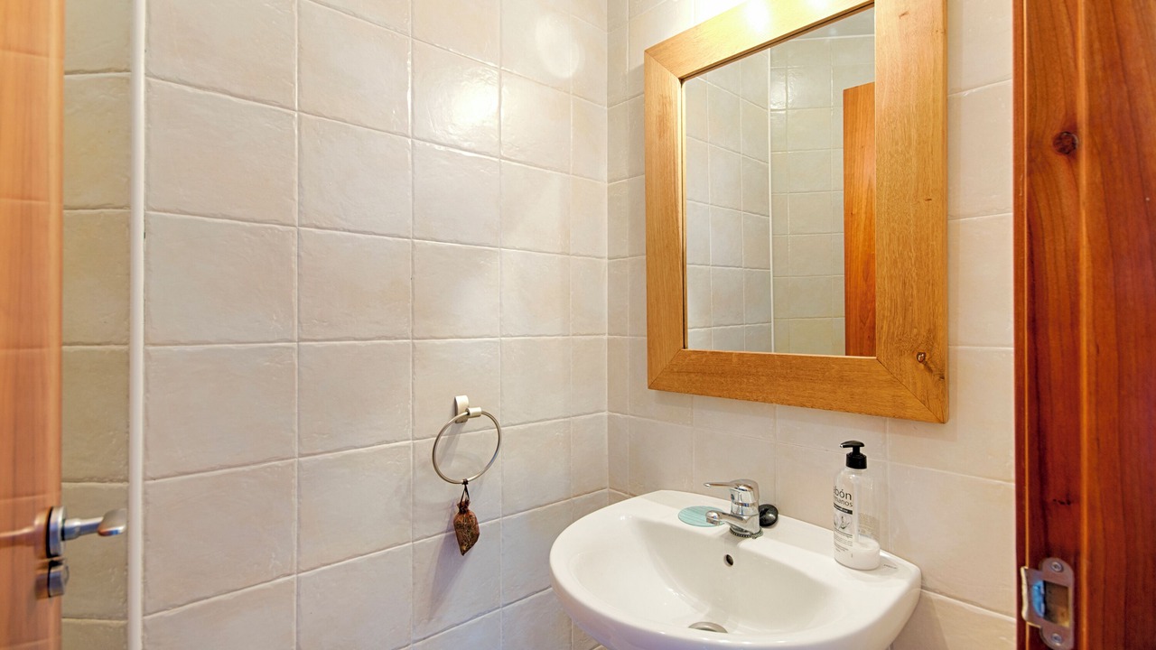 Photo of Bathroom in El Mas Isaac