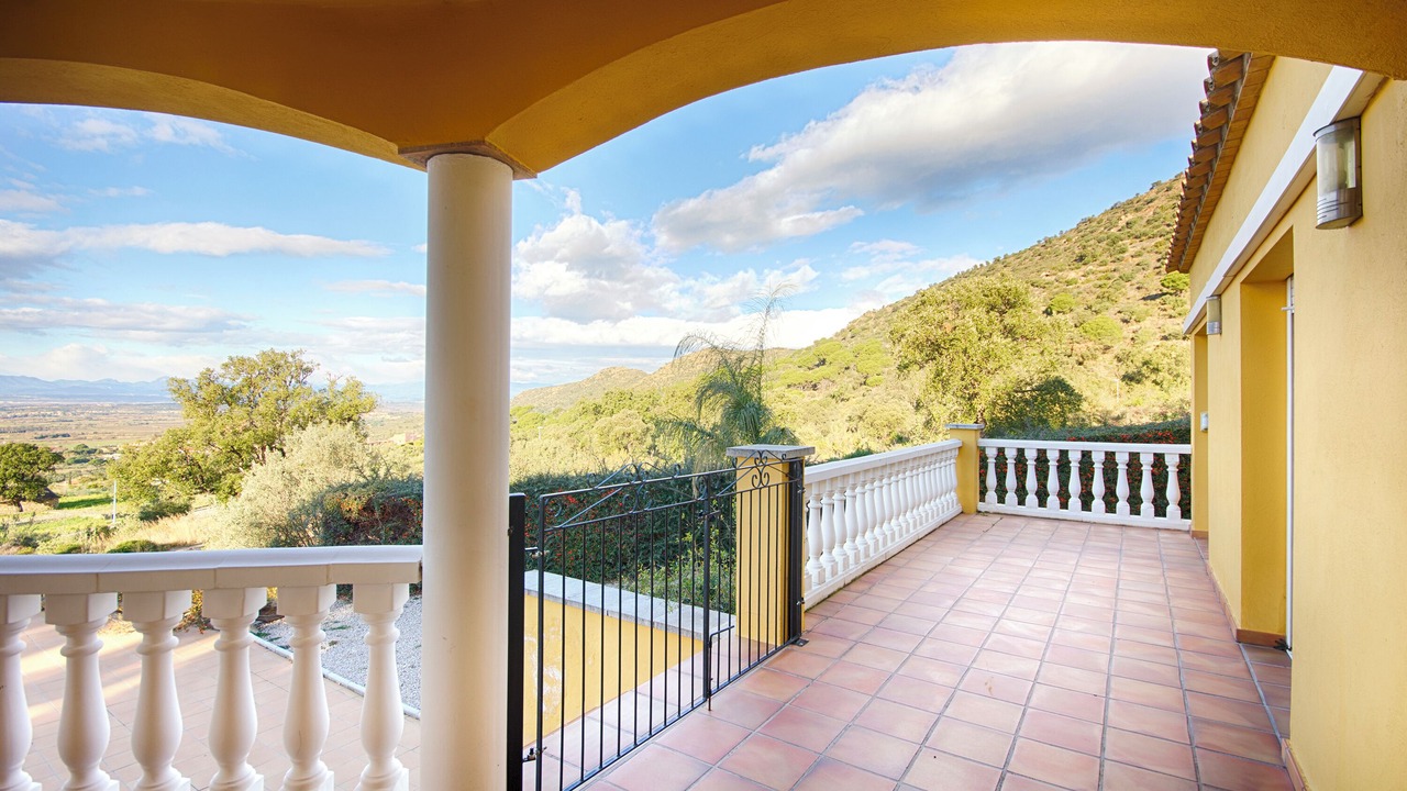 Photo of Outdoor in El Mas Isaac