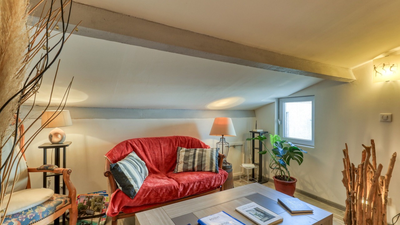 Photo of Livingroom in Saint-Thibery