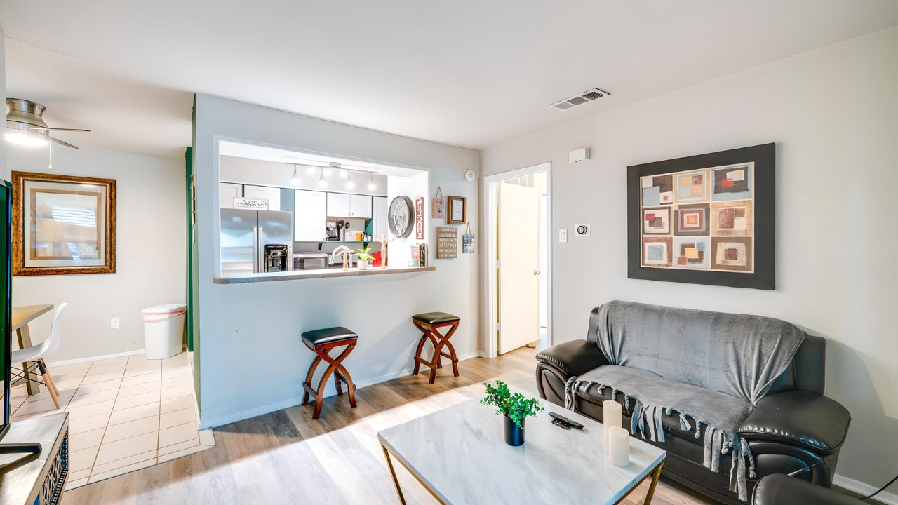 Photo of Livingroom in Lake Highlands