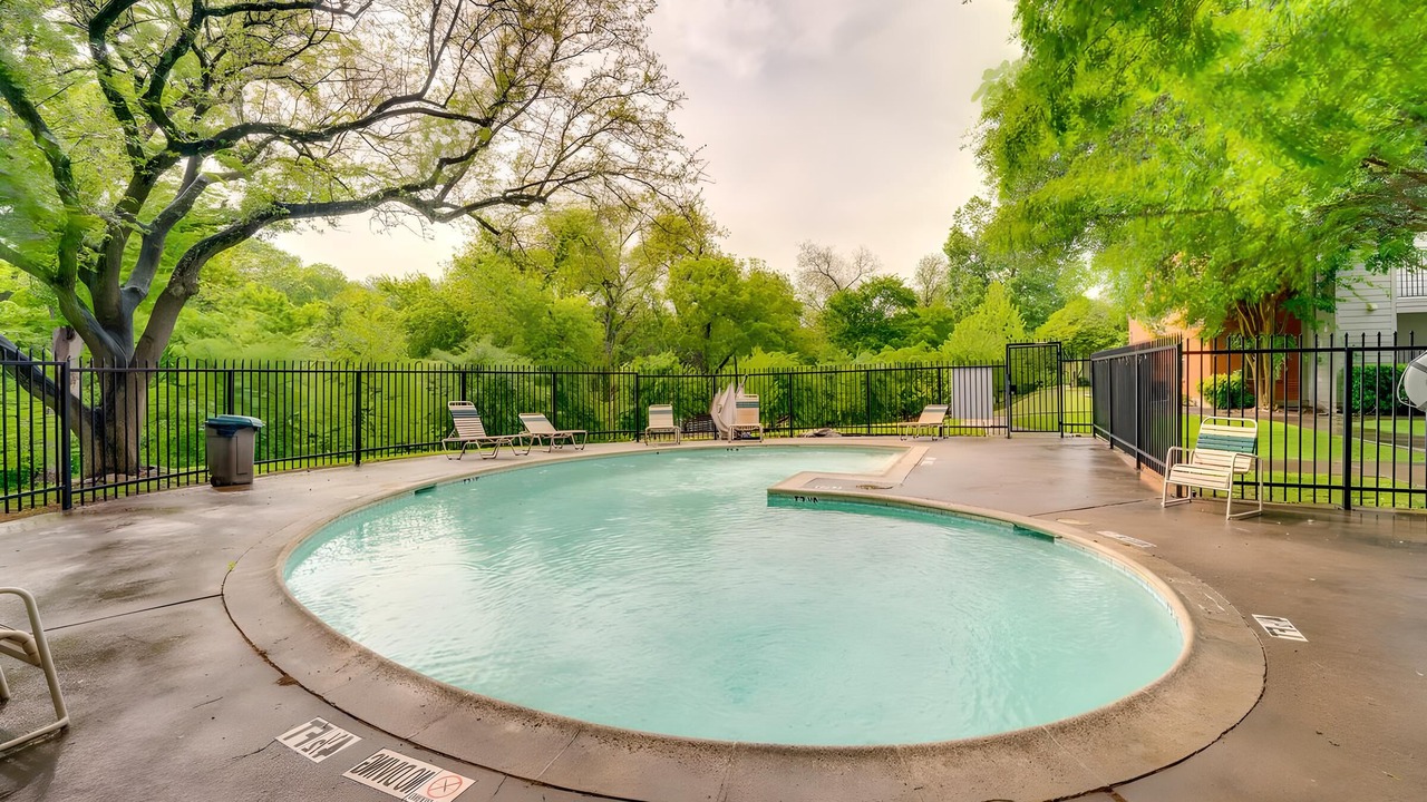 Photo of Outdoor in Lake Highlands