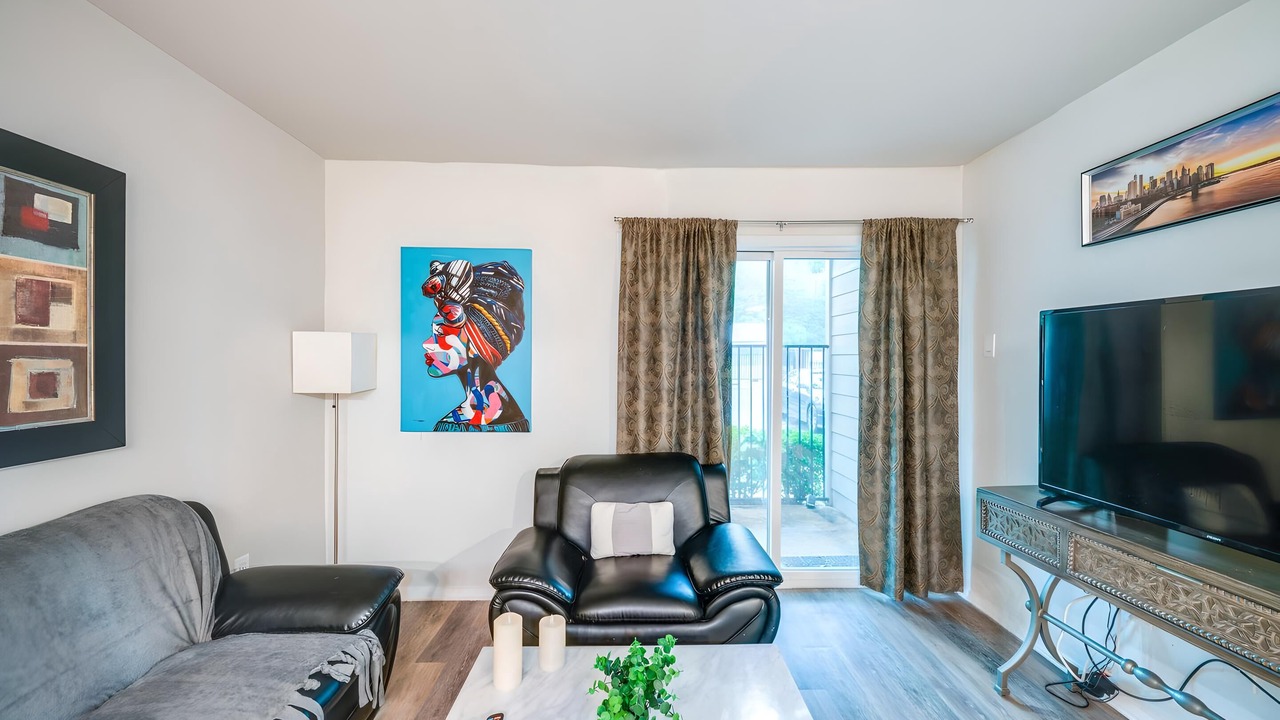 Photo of Livingroom in Lake Highlands