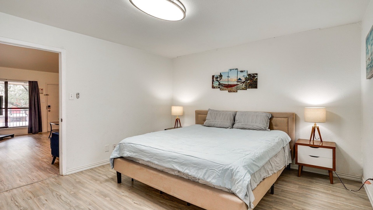 Photo of Bedroom in Northeast Dallas