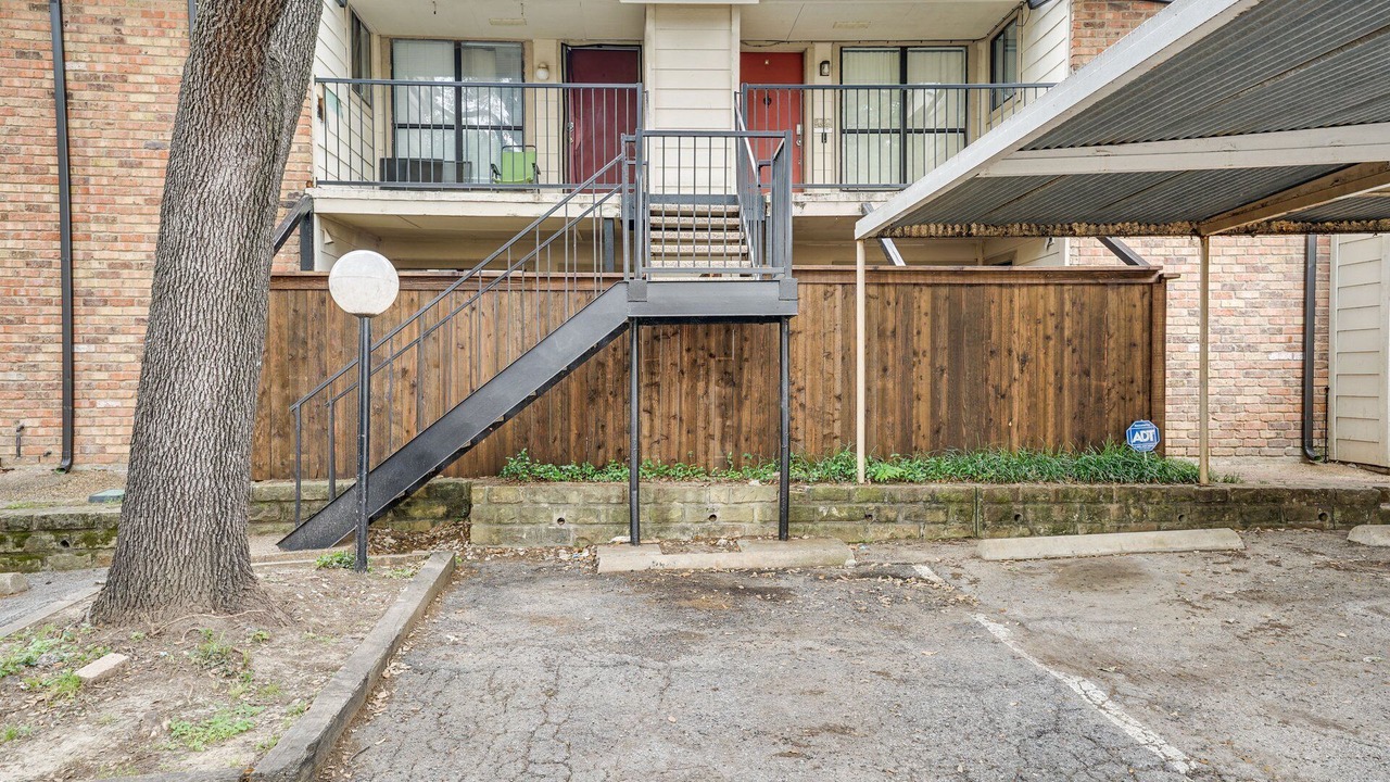 Photo of Outdoor in Northeast Dallas