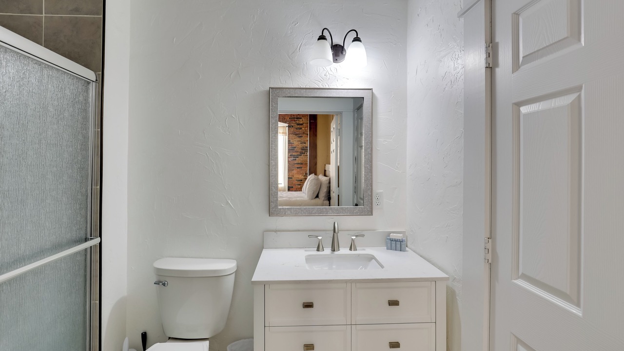 Photo of Bathroom in Marshall