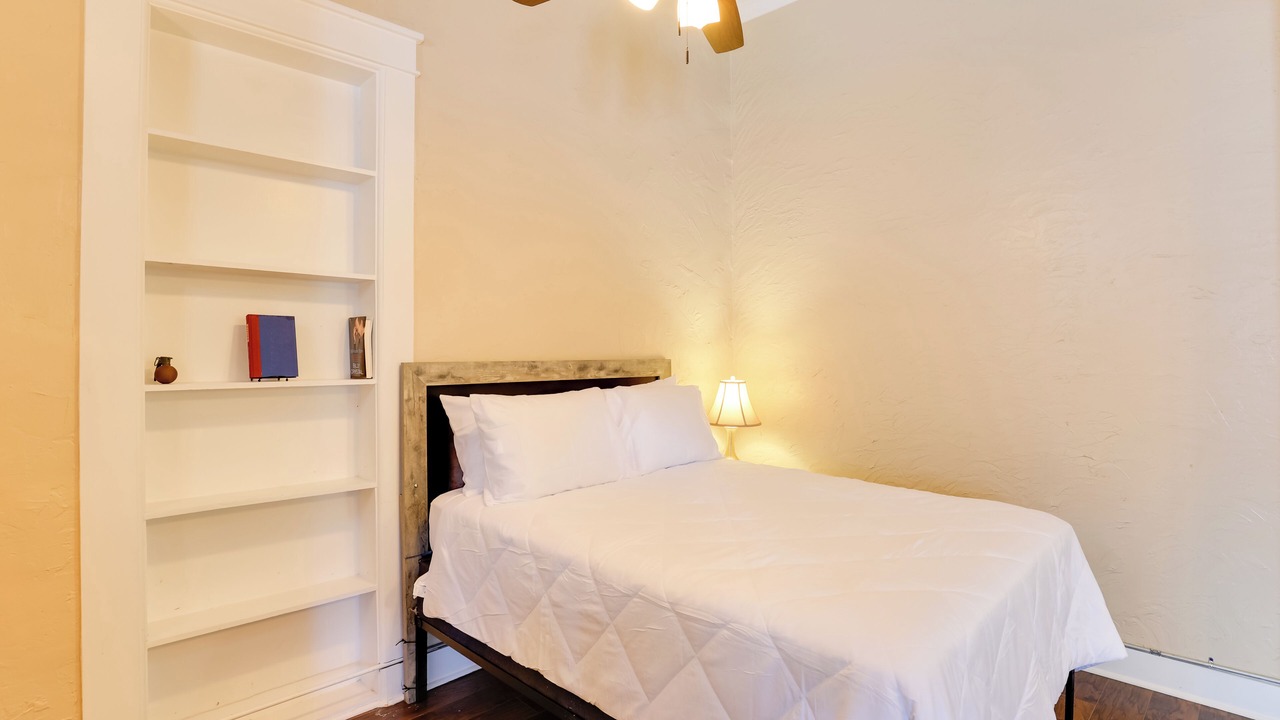 Photo of Bedroom in Marshall