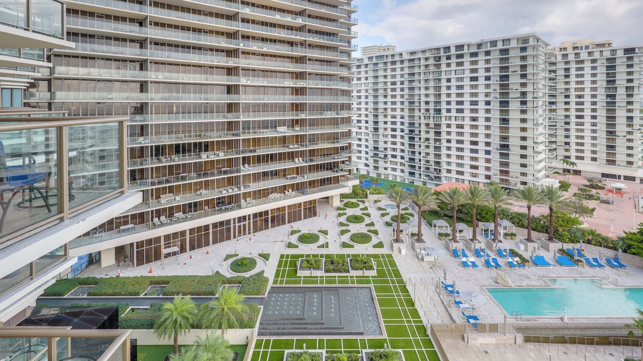 Photo of Others in Bal Harbour