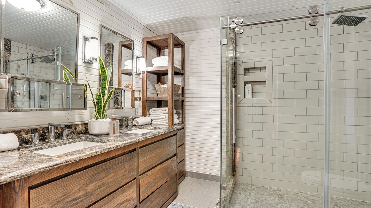 Photo of Bathroom in Hardin
