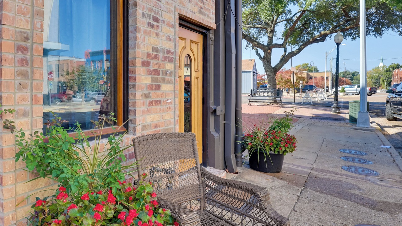 Photo of Outdoor in Marshall