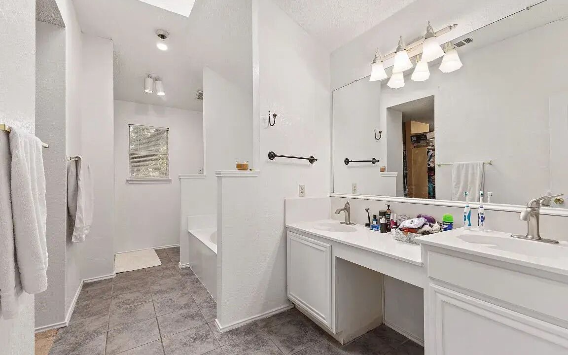 Photo of Bathroom in Corinth