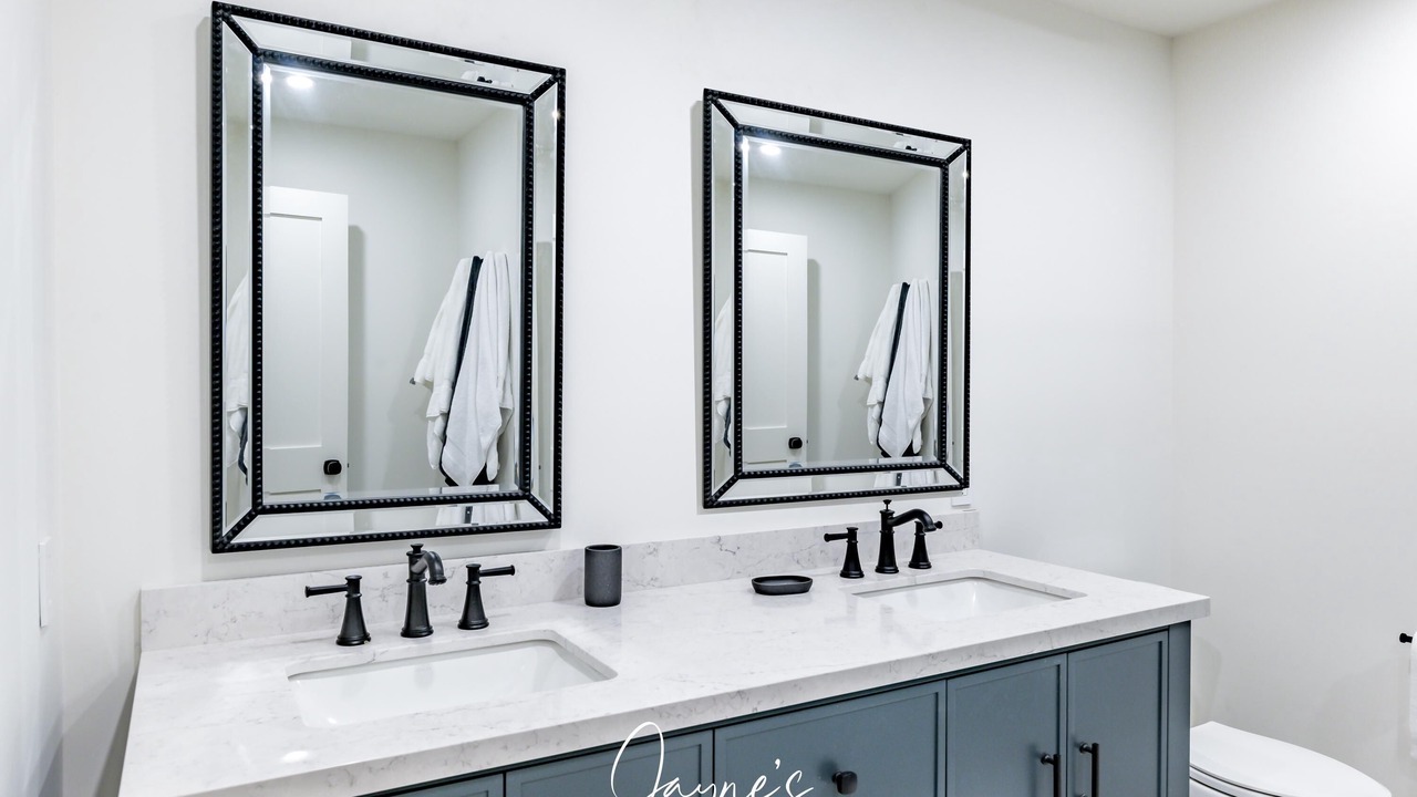 Photo of Bathroom in Muskoka Lakes