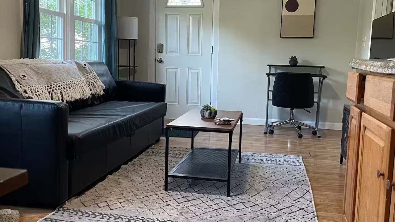 Photo of Livingroom in Framingham