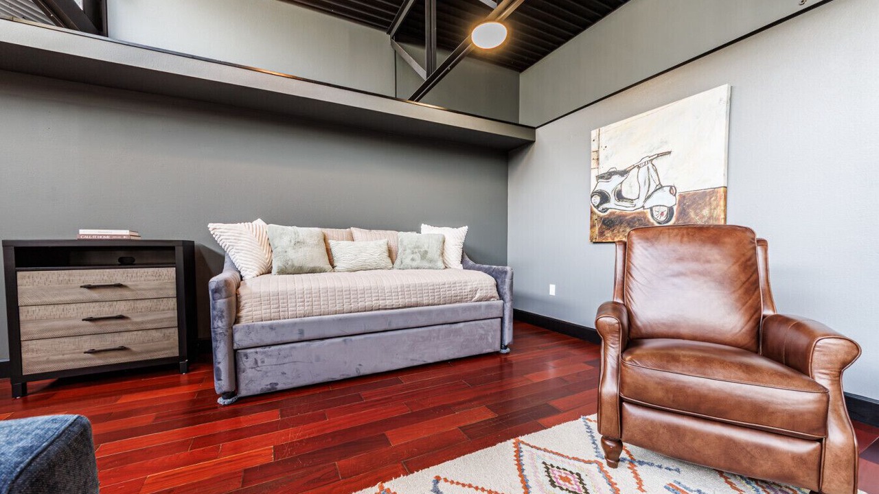 Photo of Livingroom in East Village
