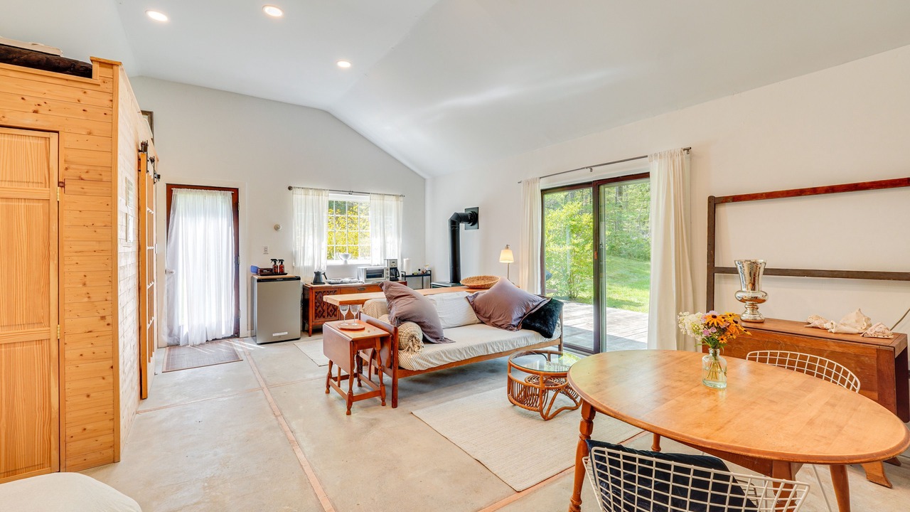 Photo of Livingroom in Highland