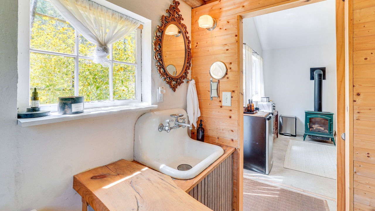 Photo of Bathroom in Highland