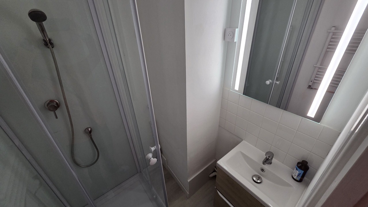 Photo of Bathroom in Vallet