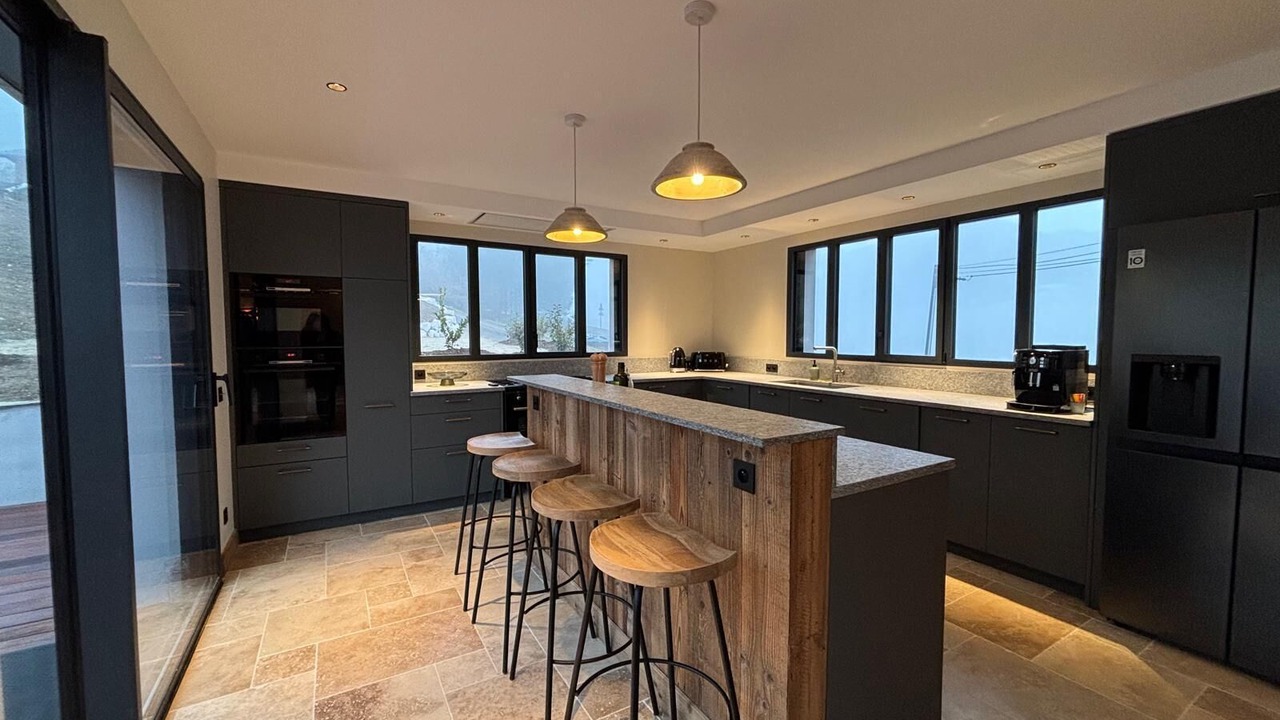 Photo of Kitchen in Saint-Jean-dʼArvey
