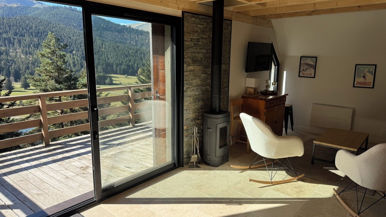 Photo of Livingroom in Campan
