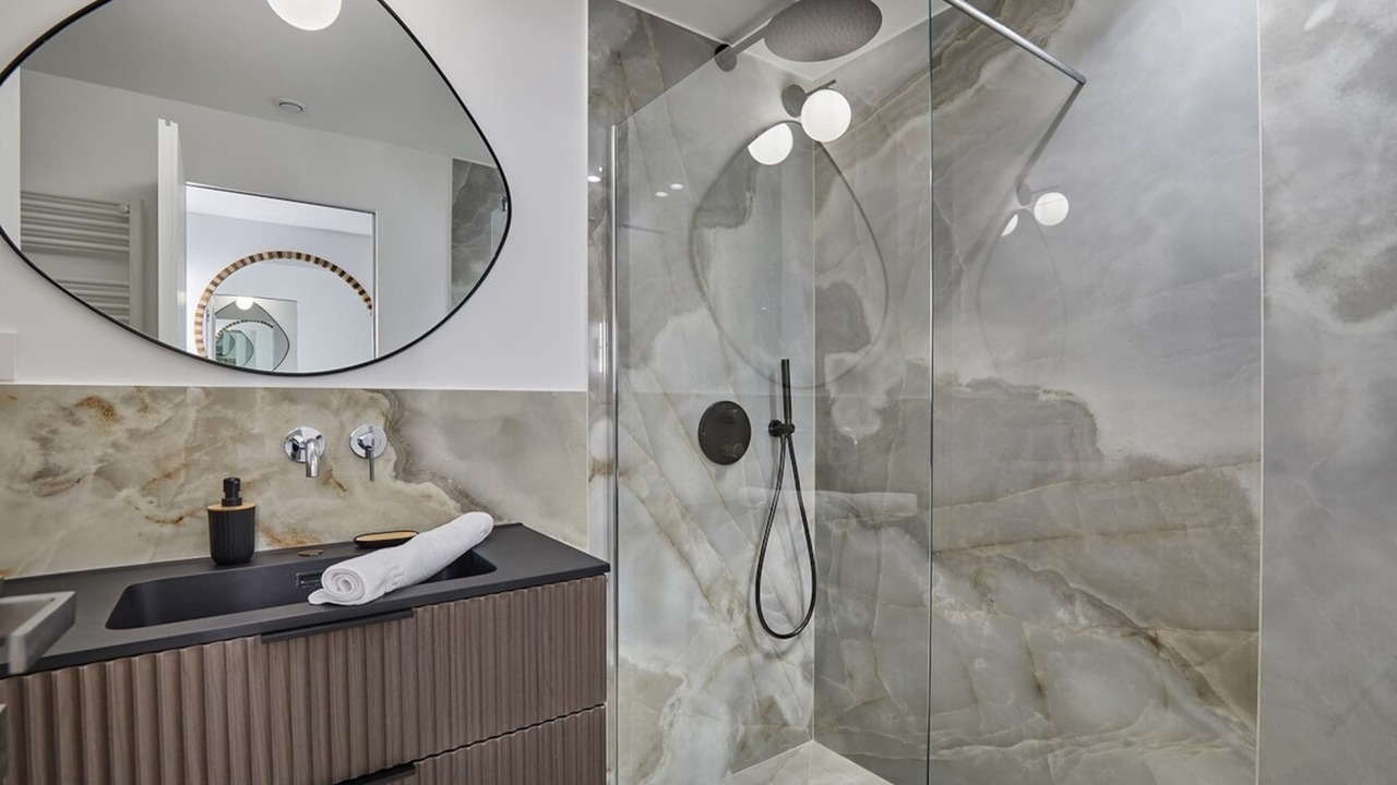 Photo of Bathroom in Montparnasse