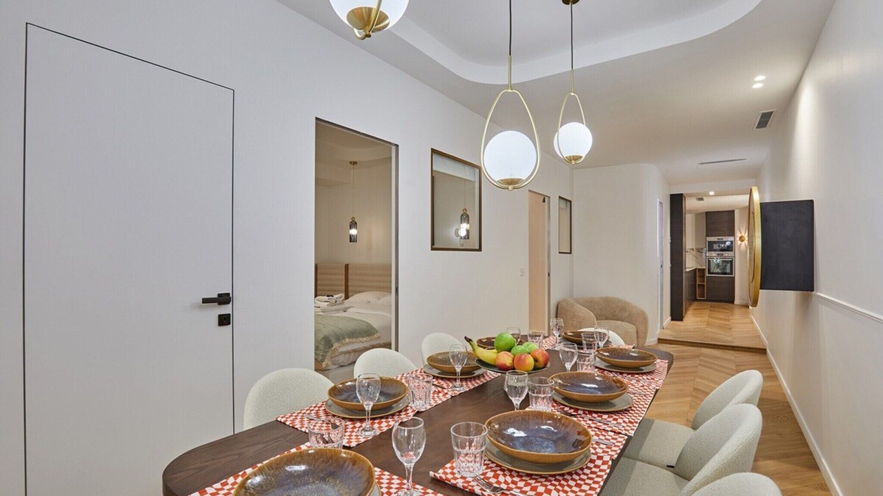 Photo of Others in Montparnasse