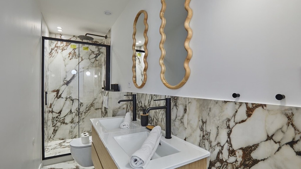 Photo of Bathroom in Montparnasse